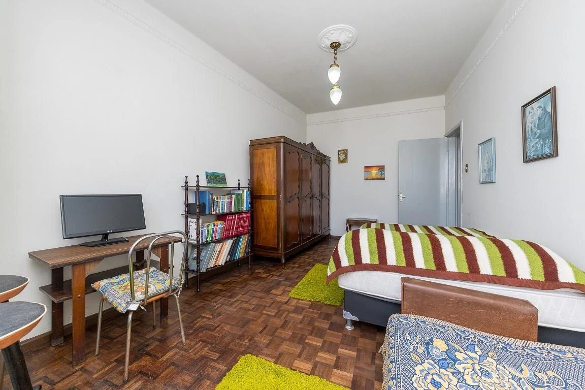 Furnished apartment, 97 m², with a bathtub — photo 14
