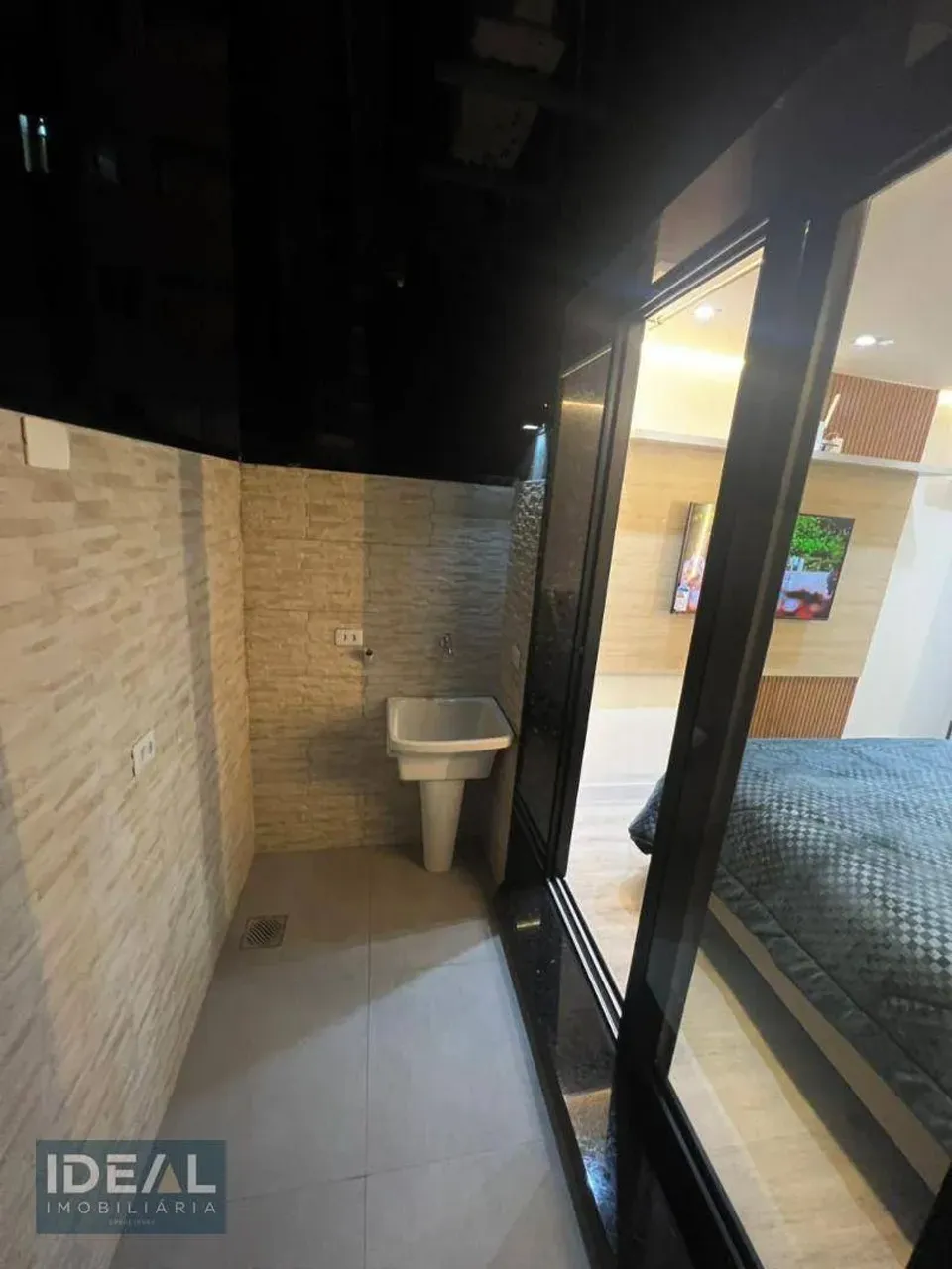 Furnished 1-bedroom apartment with a balcony — photo 10
