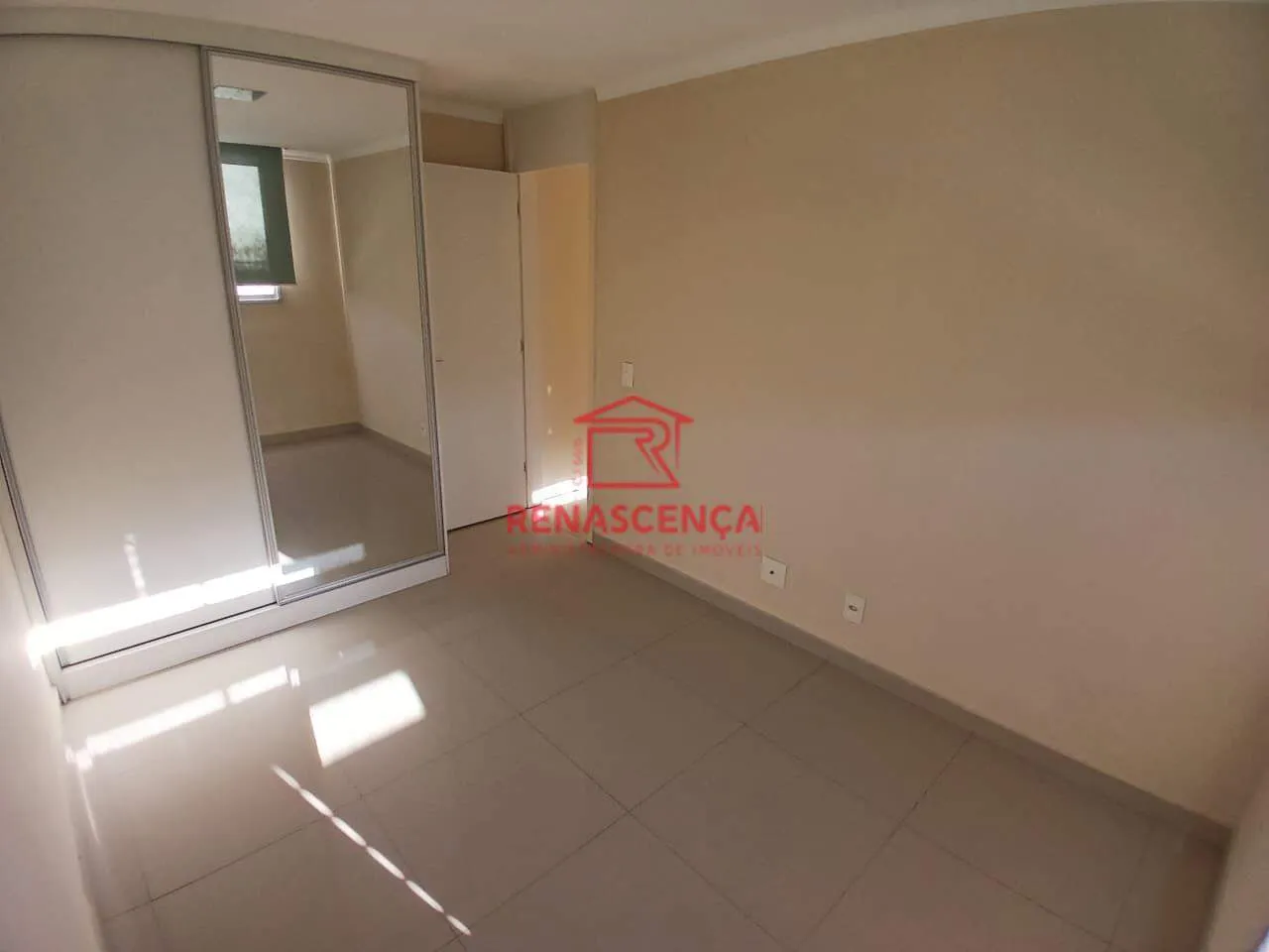 Apartamento com 2 quartos e varanda — photo 26