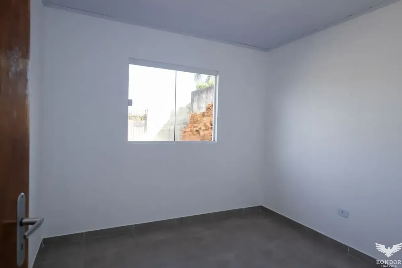 Single-story home with 2 bedrooms and 60 m² plus 2 parking — photo 9