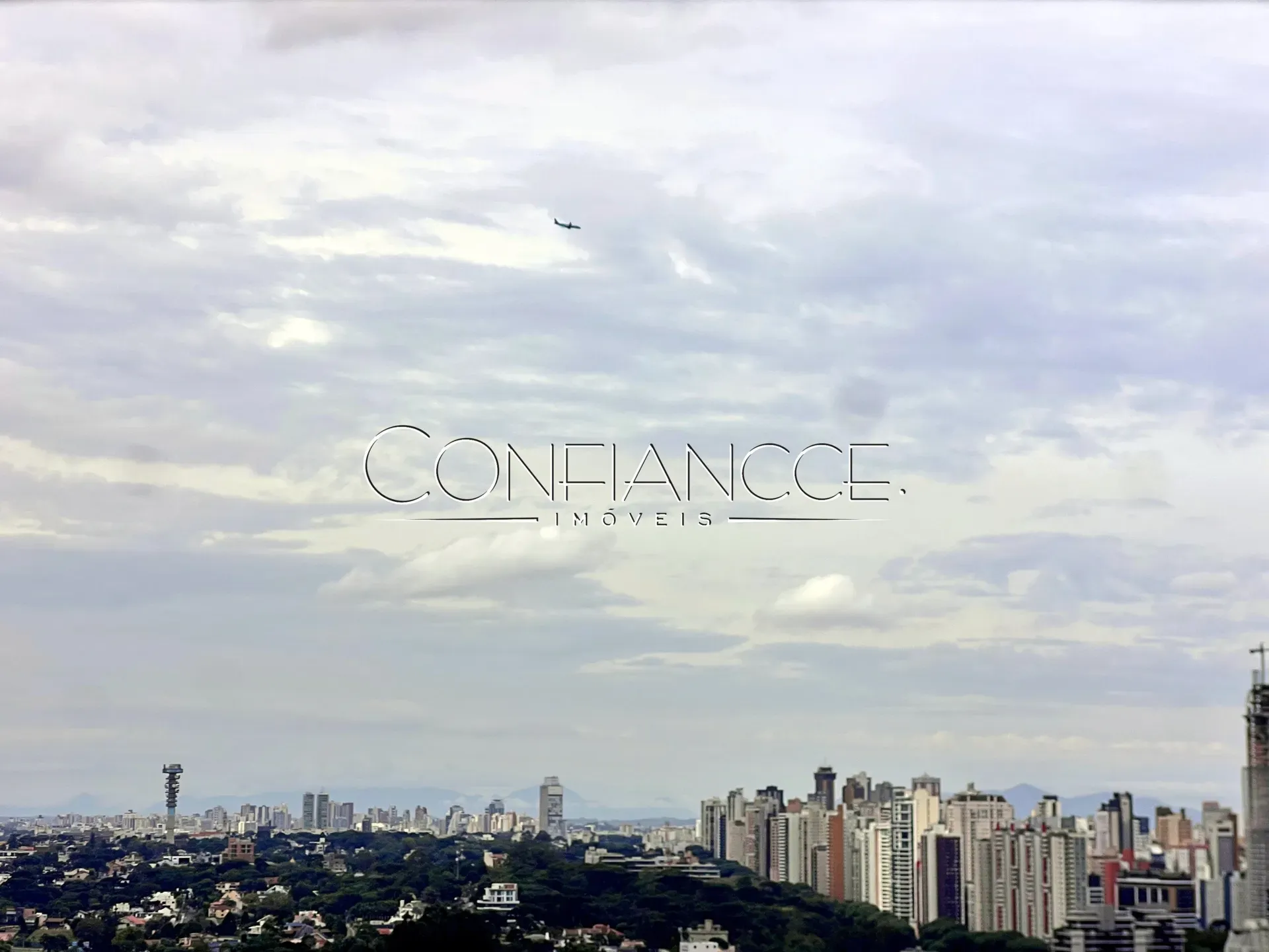 Apartamento de 463 m² con 3 suites y 4 plazas — photo 42