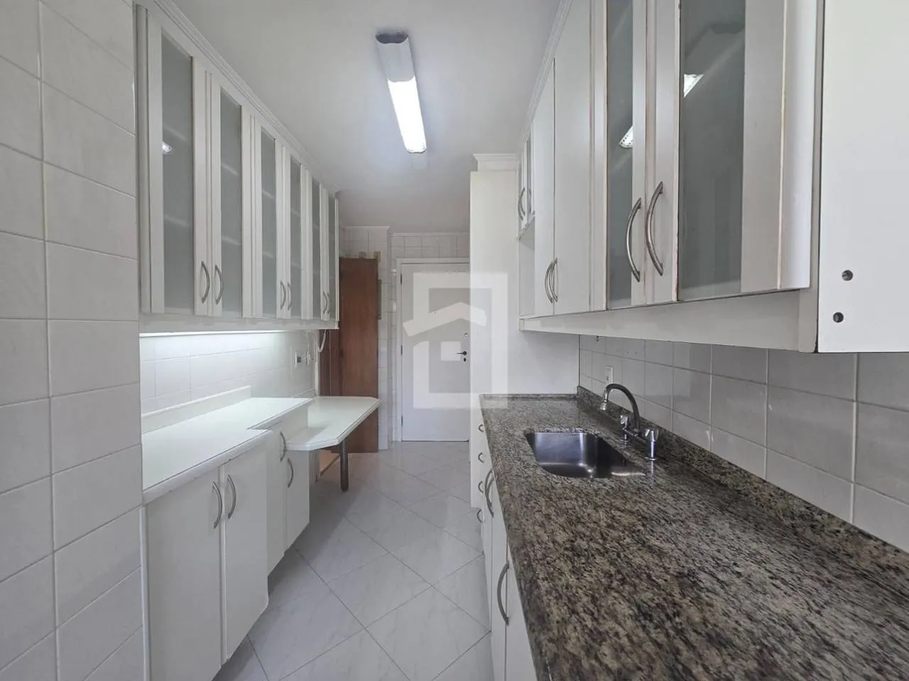 Home office in a 3-bedroom apartment, 105 m² — photo 21