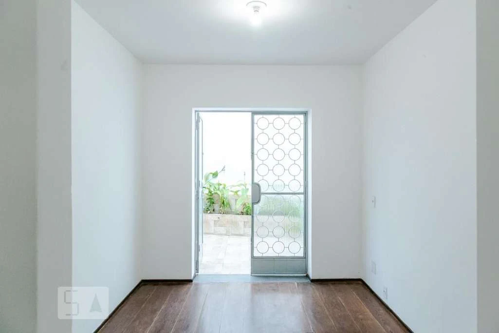 Rental house with 3 bedrooms and 267 m² — photo 11