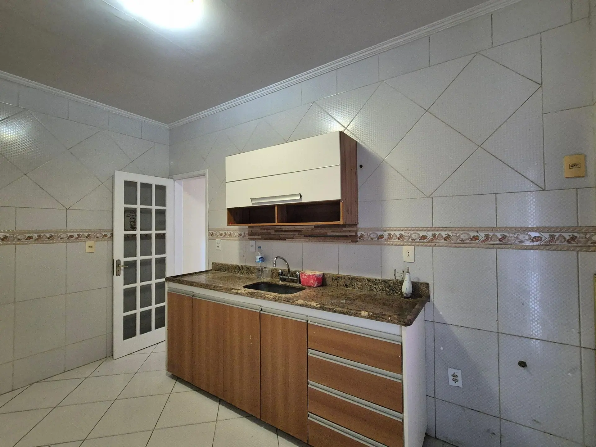 Будинок 180 м² з балконом із грилем та садом — photo 11