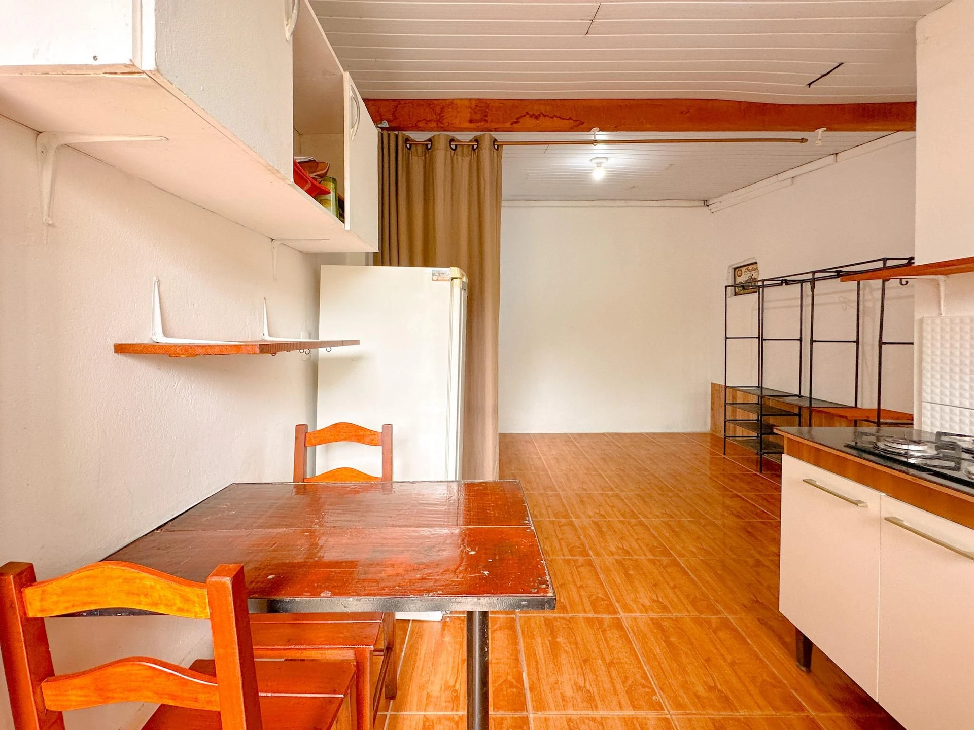 Furnished studio with 1 bedroom and private garden — photo 31