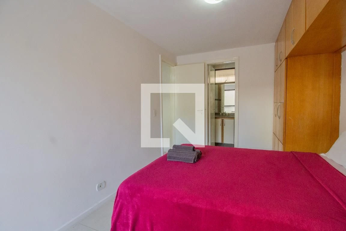 Furnished apartment with 2 bedrooms and 2 bathrooms — photo 25