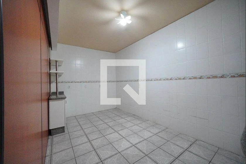 2-bedroom house with a washing machine in Florianópolis — photo 12