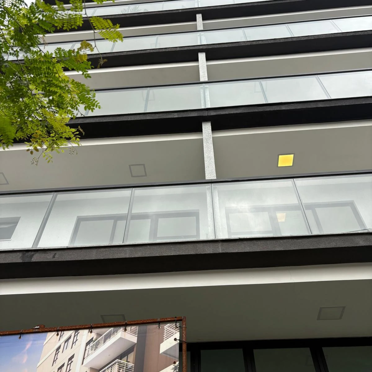2-bedroom apartment with a balcony — photo 19