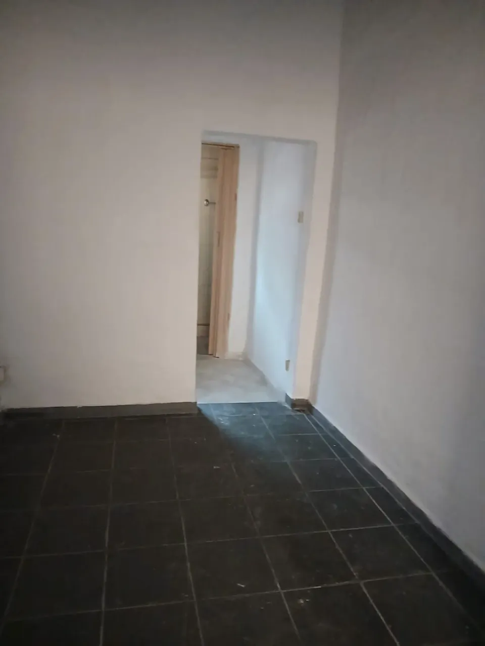 Kitnet sem vaga, 28 m², 1 quarto e 1 banheiro