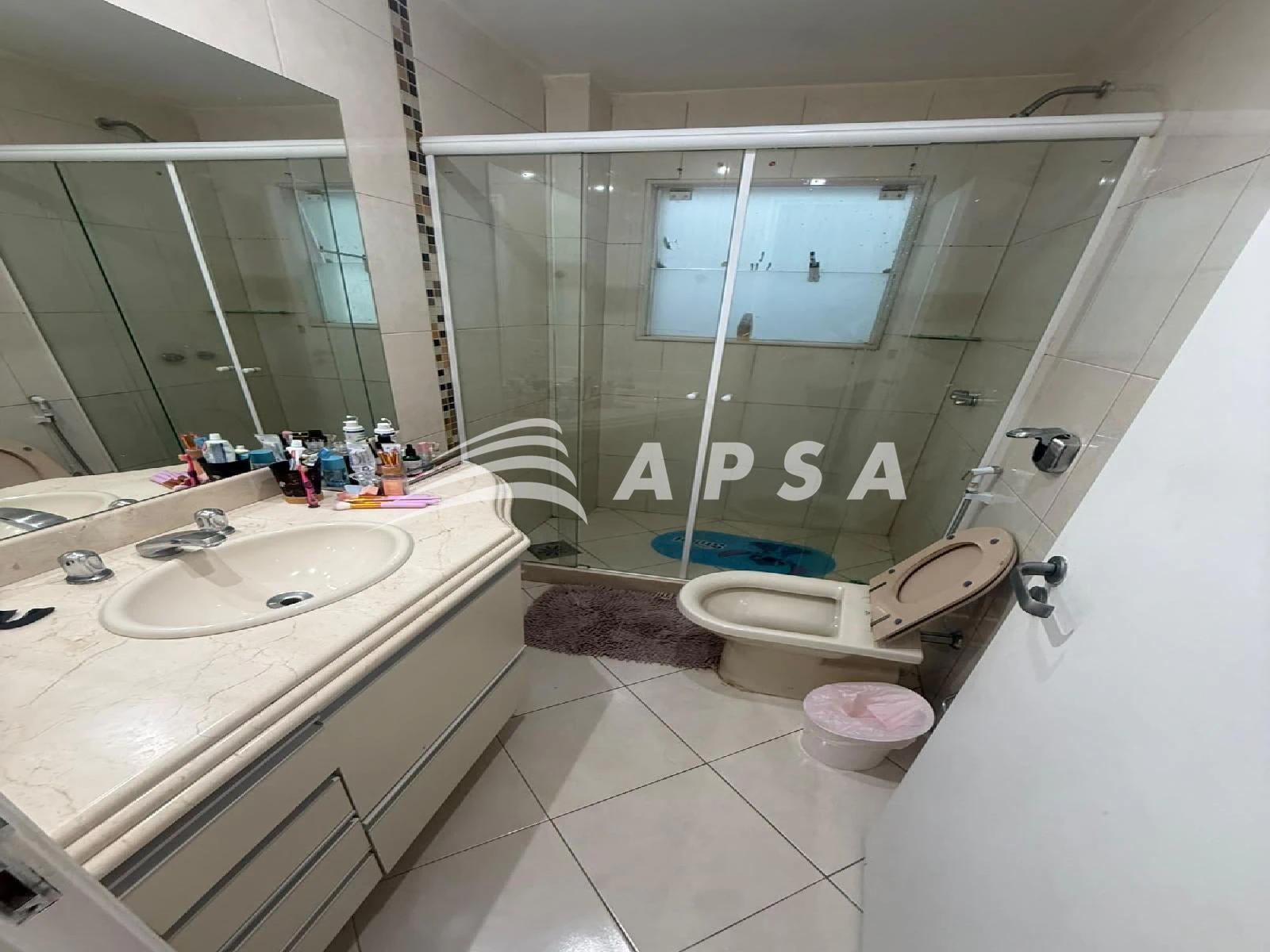 Furnished house, 340 m², with a walk-in closet — photo 22