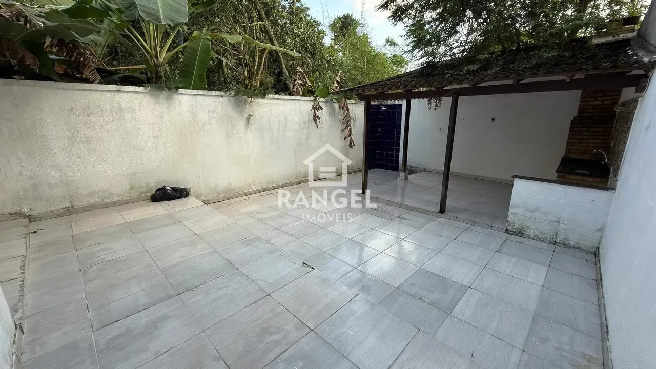 Casa semimobiliada com cozinha fechada e 2 quartos — photo 5