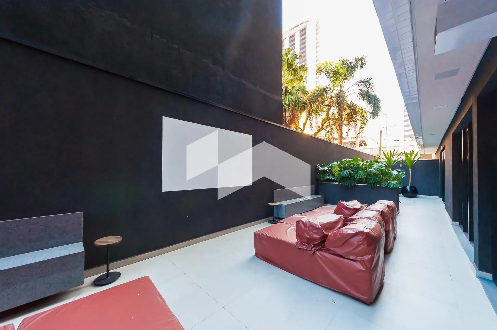 Furnished 26 m² apartment with 1 bedroom and private BBQ — photo 47