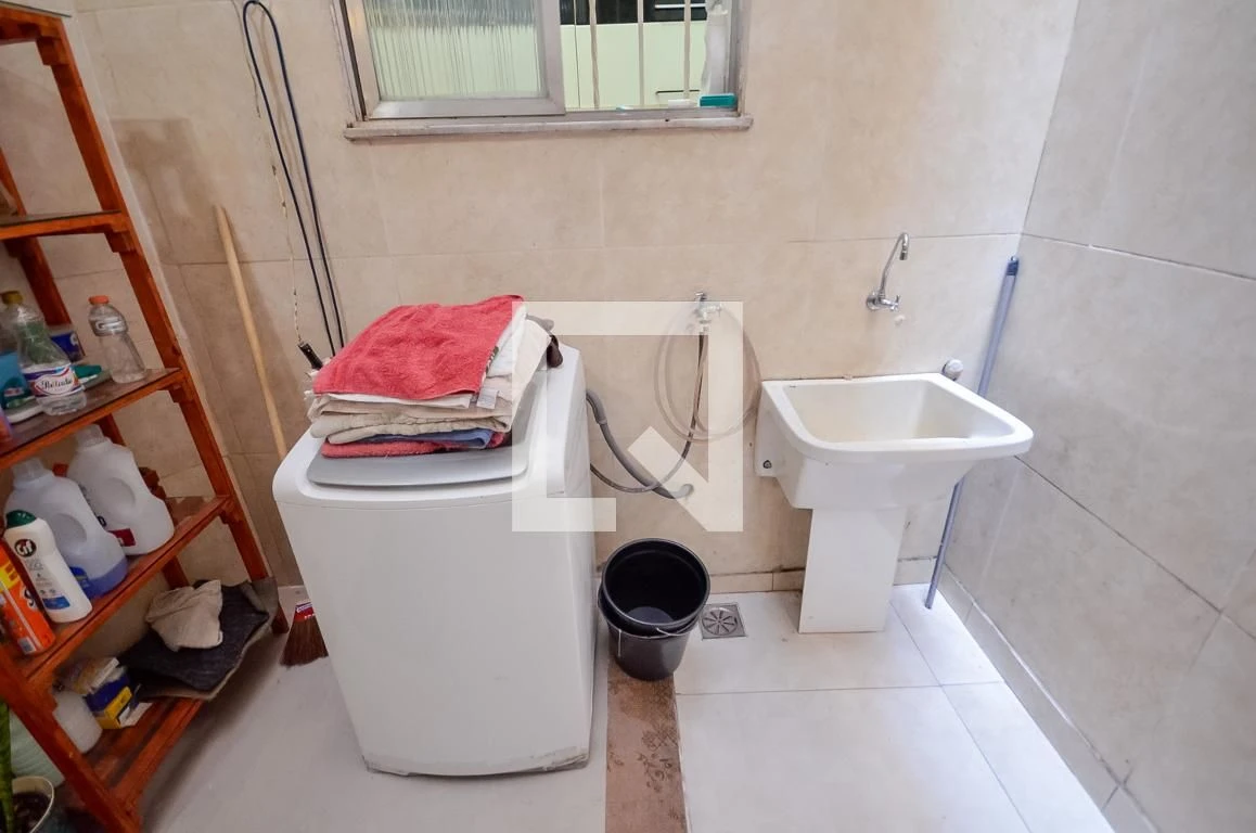 100 m² apartment with a home office and a washing machine — photo 25