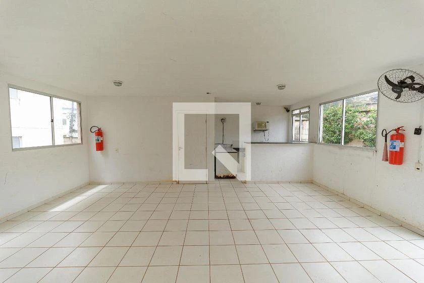 Washing machine in a 2-bedroom apartment, 44 m² — photo 16