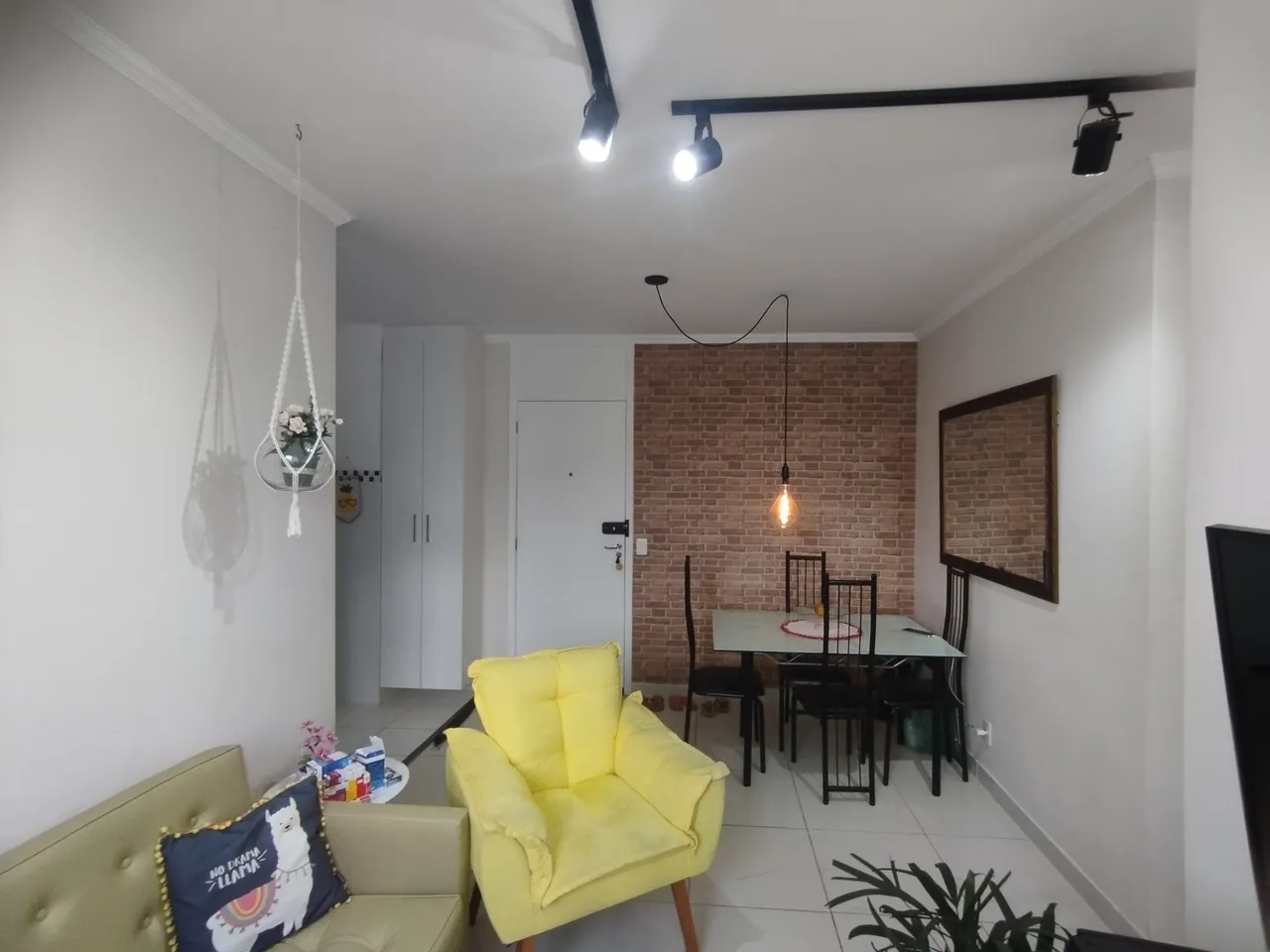 Apartment with 2 bedrooms and shared gym — photo 7