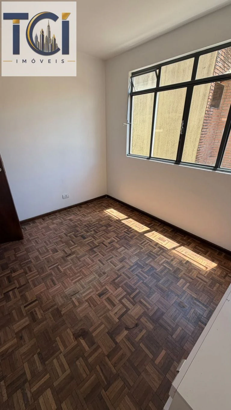Home office in a 3-bedroom apartment, 111 m² — photo 5