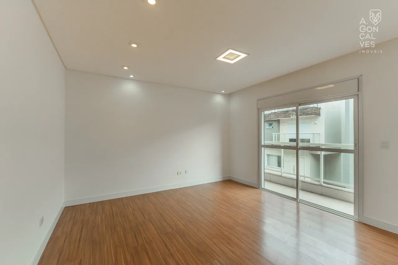 Casa com 3 quartos e 4 banheiros com 3 vagas — photo 19