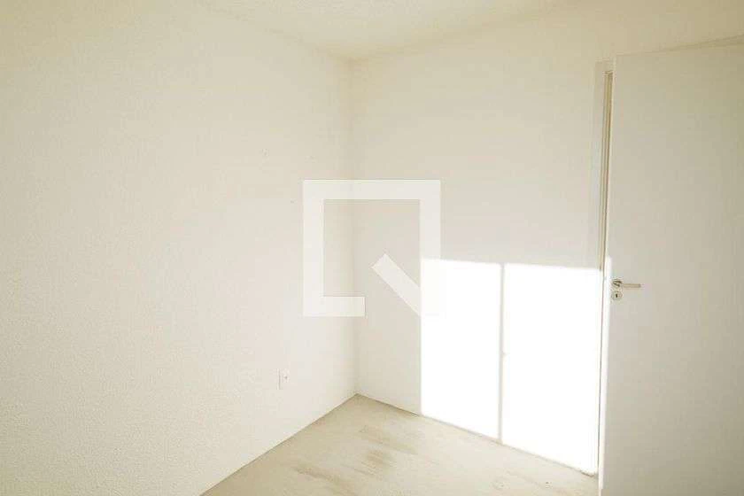 43 m² 2-bedroom apartment with closed kitchen — photo 18
