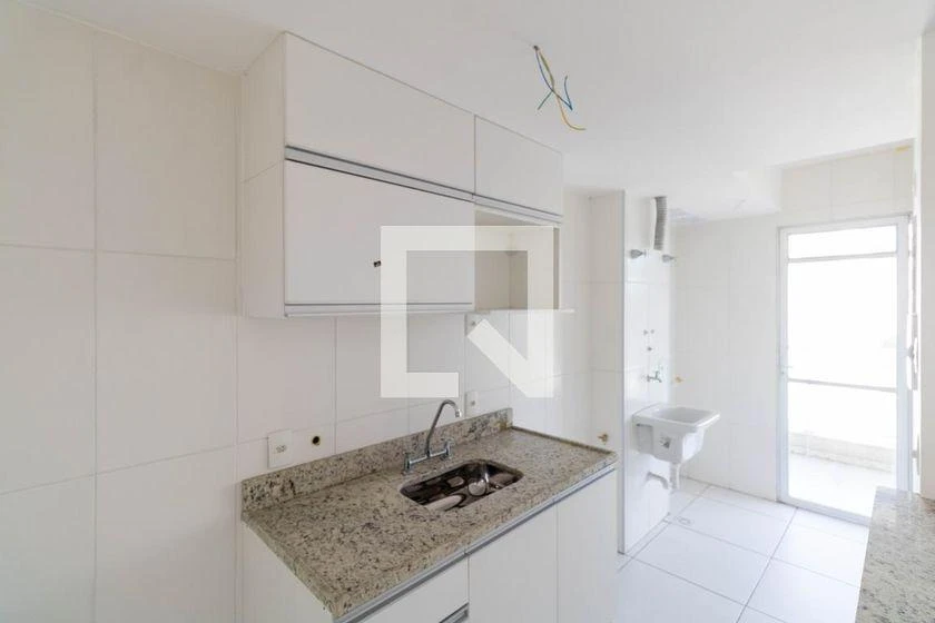 Rental apartment with 3 bedrooms and a balcony — photo 39