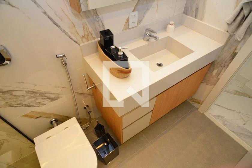 320 m² furnished penthouse with 4 bedrooms and 7 baths — photo 31