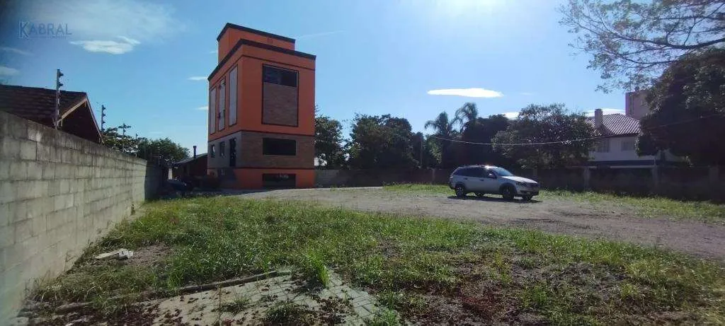 Casa sin amueblar de 635 m² con 3 suites y 10 plazas — photo 20