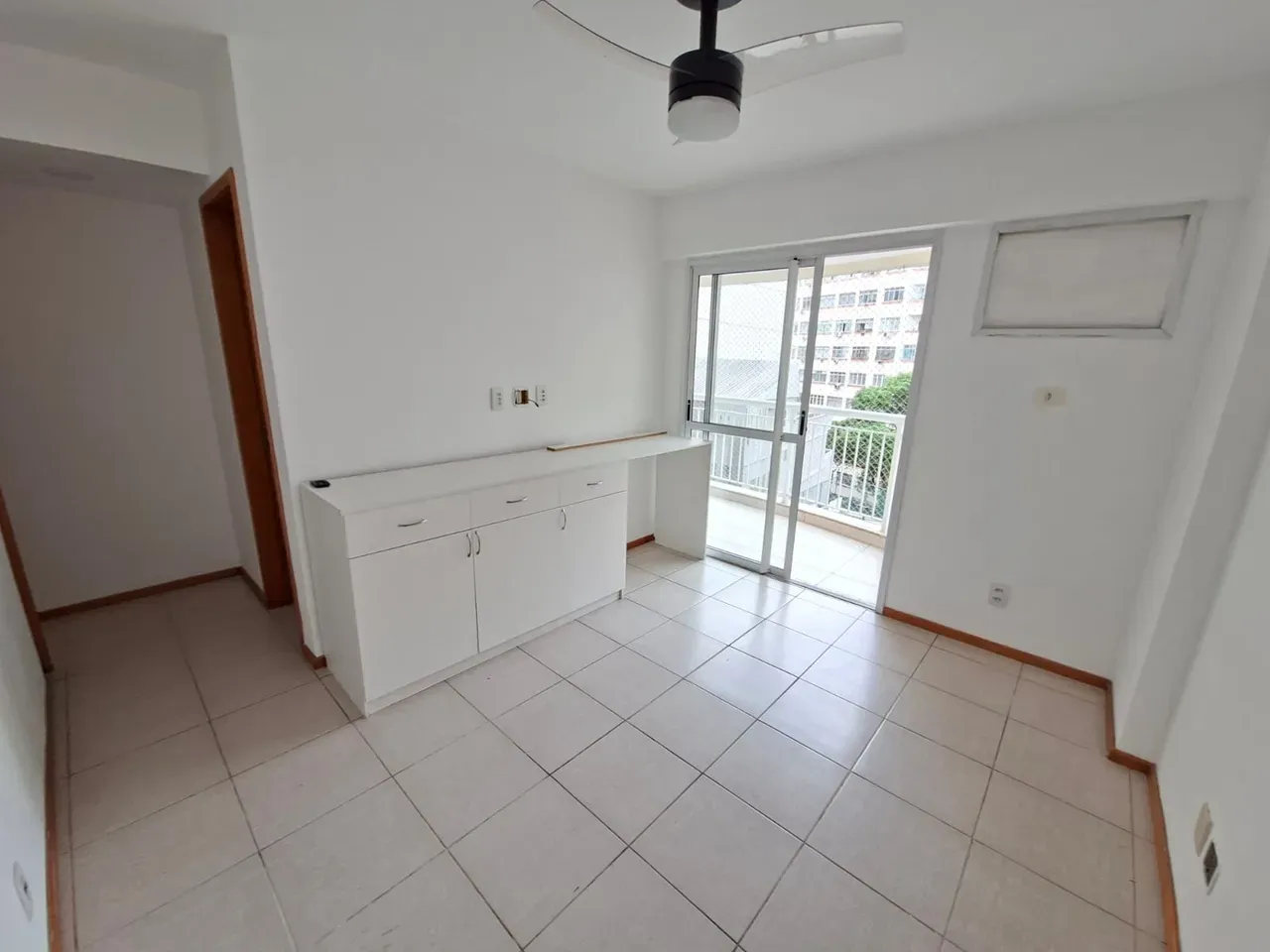 2-bedroom apartment with a home office in Rio de Janeiro