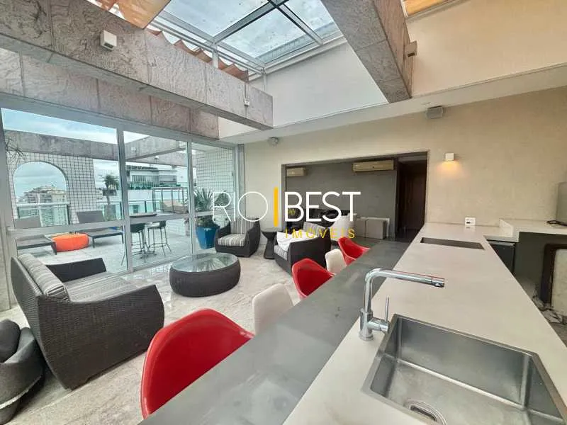 Apartment with 4 bedrooms and 5 bathrooms, 4 parking spots — photo 15