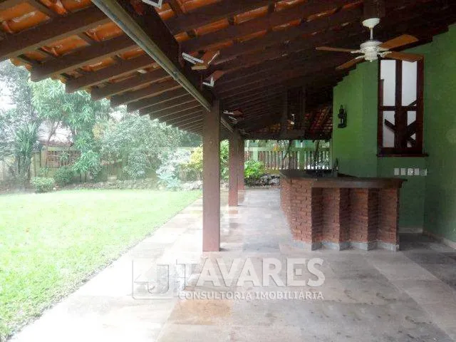 Unfurnished house with 5 bedrooms and a gas stove — photo 19