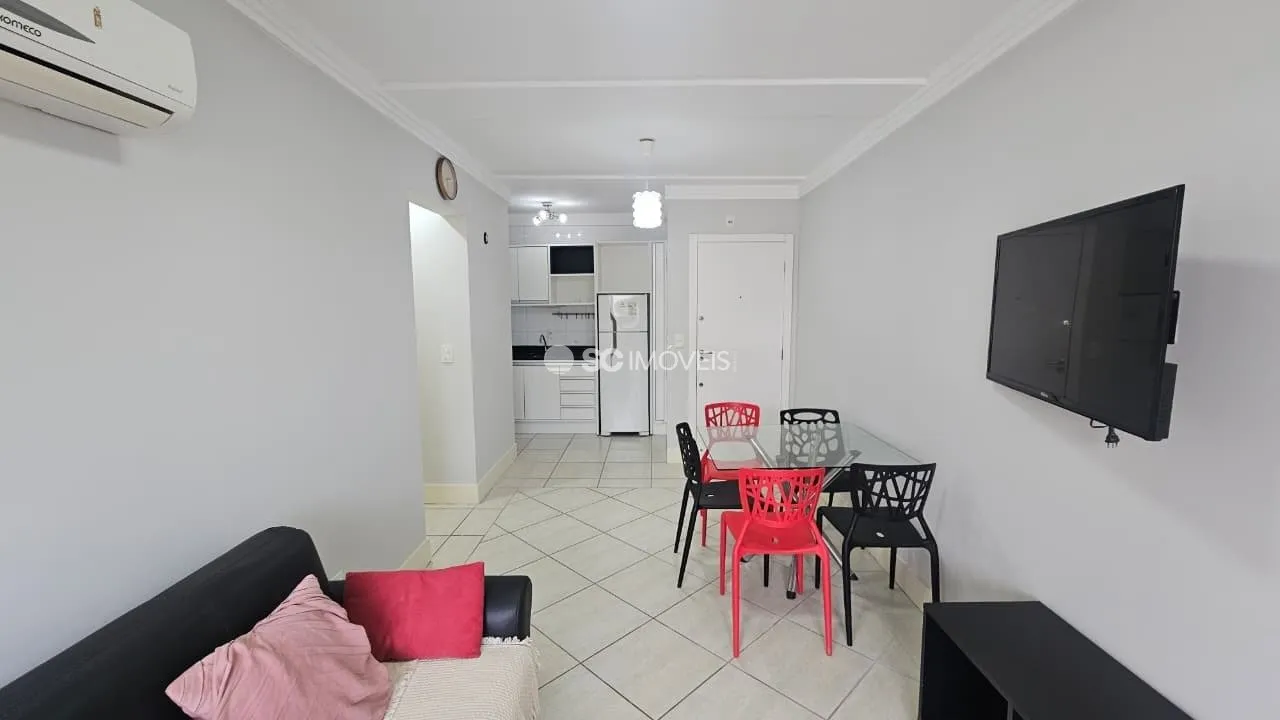 Furnished 1-bedroom apartment with 45 m² and parking space — photo 2