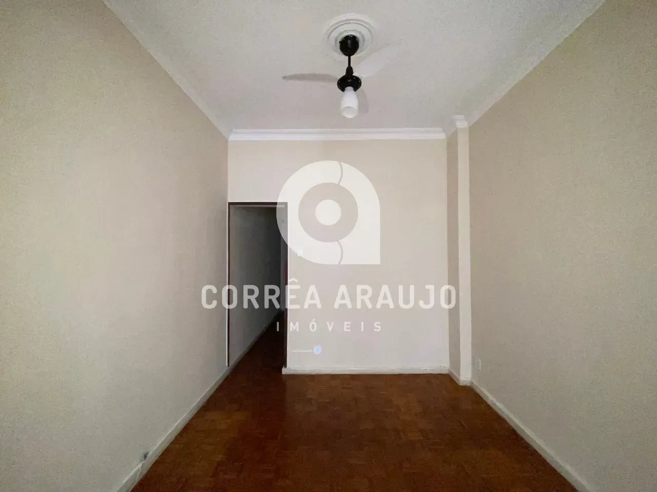 Kitnet/conjugado de 35 m² com cozinha separada e 1 quarto — photo 6