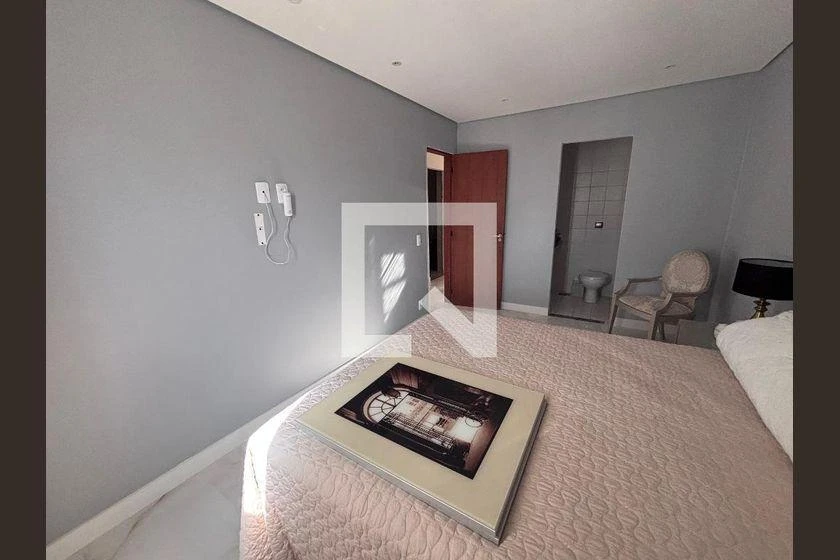 Furnished 4-bedroom apartment with gas-stove kitchen — photo 44