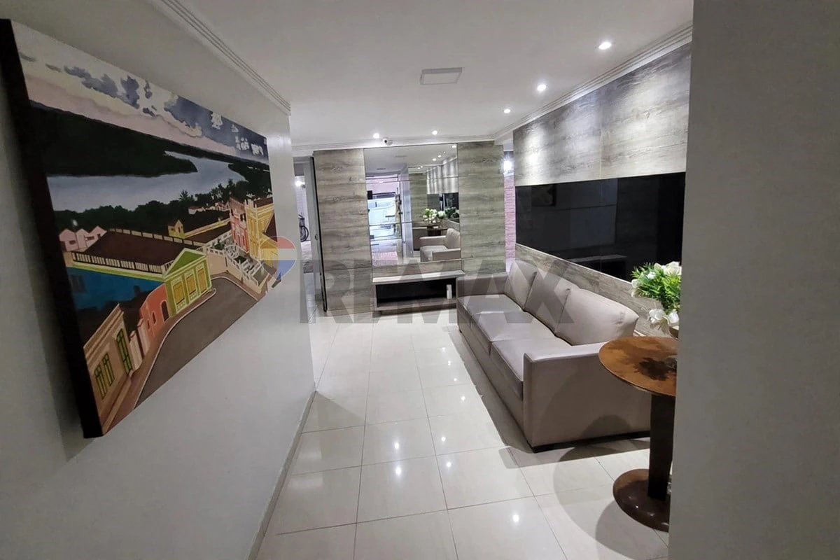 Washing machine in a 3-bedroom apartment, 110 m² — photo 21