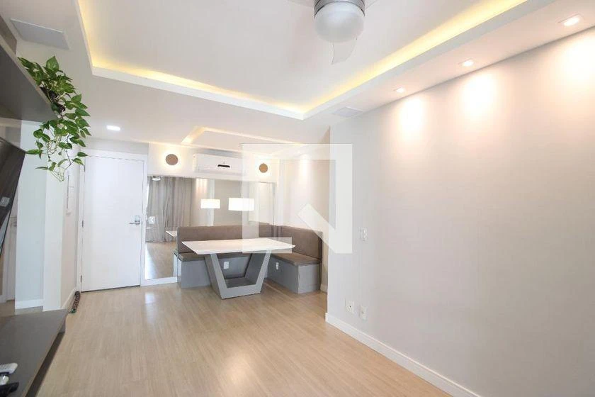 Home office in a 2-bedroom apartment, 74 m² — photo 24