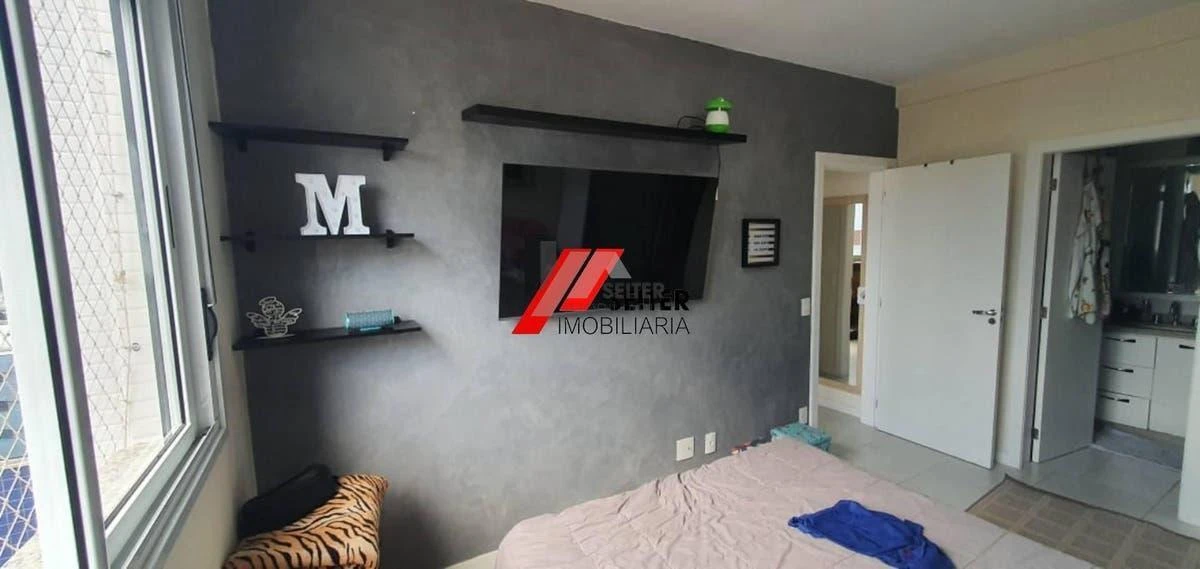 Furnished apartment, 73 m², with floor-to-ceiling windows — photo 3
