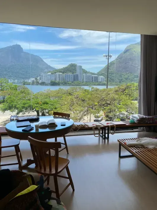 Unfurnished house with 8 bedrooms and a private BBQ — photo 4