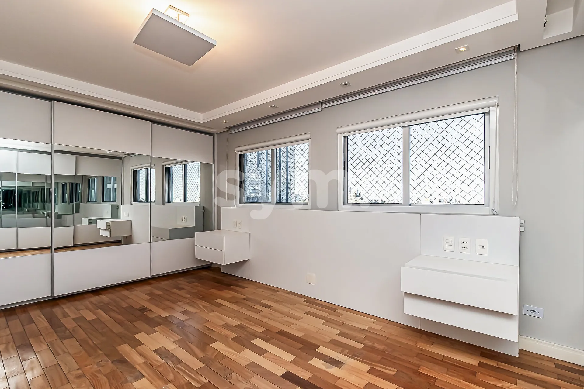 Apartamento mobiliado de 2 quartos com varanda envidraçada — photo 15