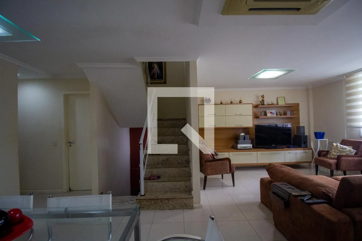 Furnished 3-bedroom house with 6 bathrooms and 3 parking — photo 42
