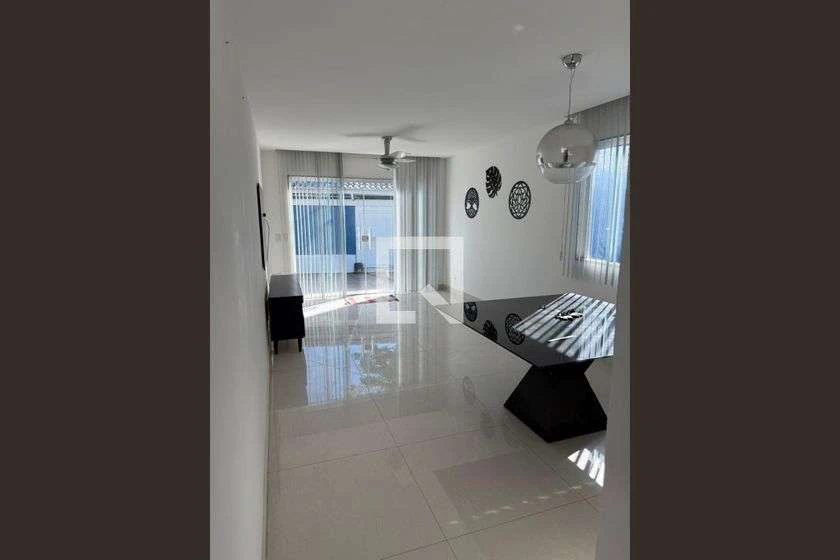 Casa tipo townhouse con 3 suites y 5 baños — photo 3