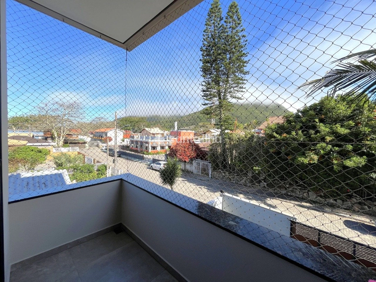 Casa de 4 quartos com banheira, Armação — photo 4