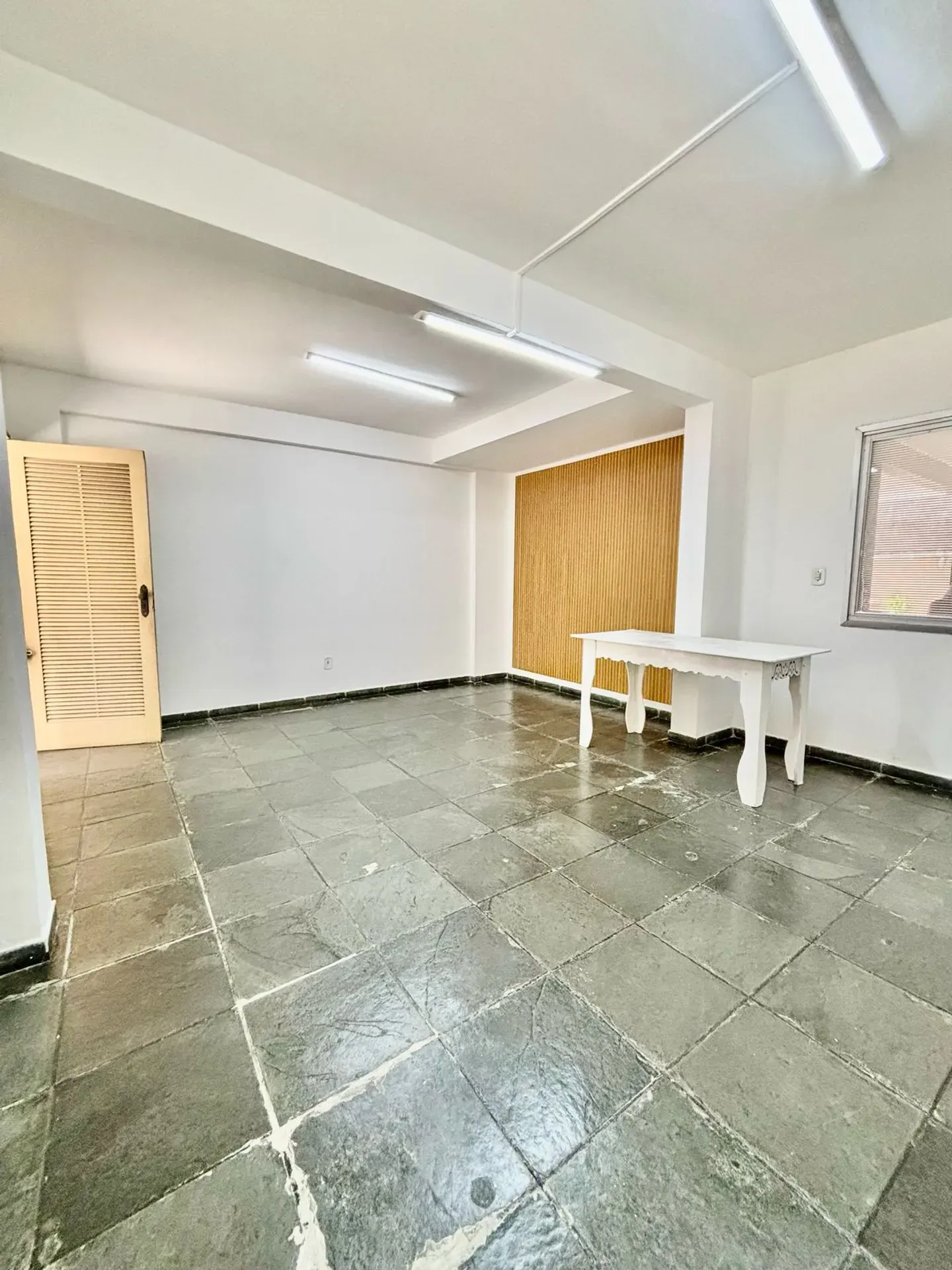 Home office in a 2-bedroom apartment, 55 m² — photo 21