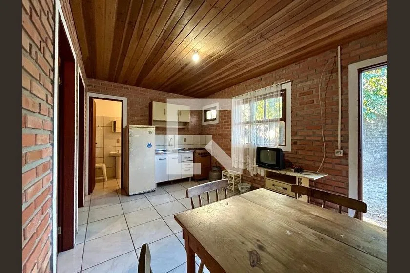 Apartamento mobiliado com 2 quartos e cozinha fechada — photo 2