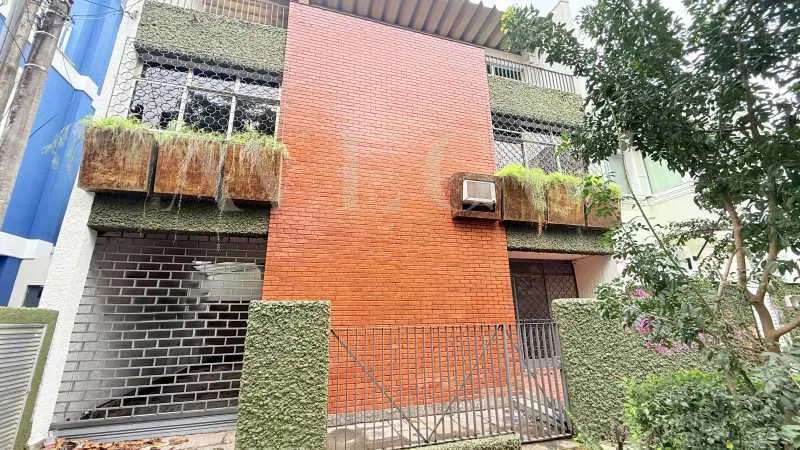 House, 266 m², with a mountain view — photo 22