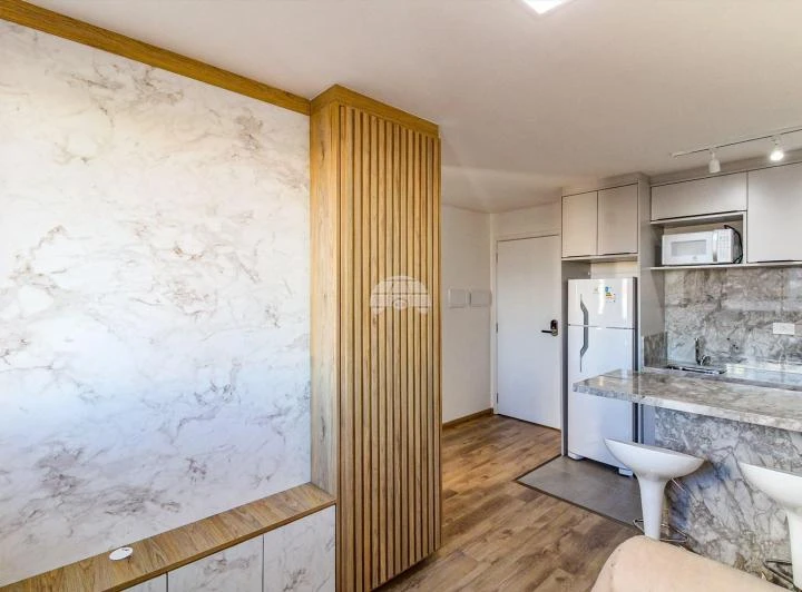 Furnished studio with glassed-in balcony and built-ins — photo 2