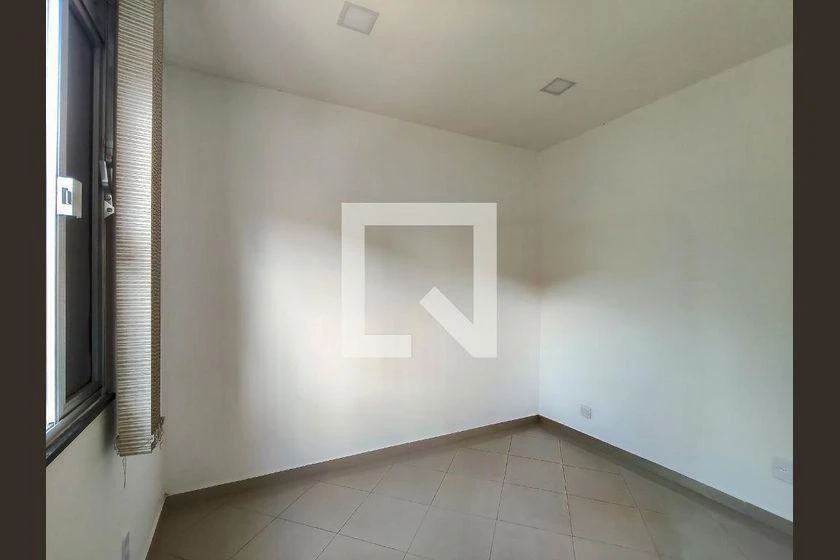 3-bedroom apartment with a terrace and 100 m² — photo 43
