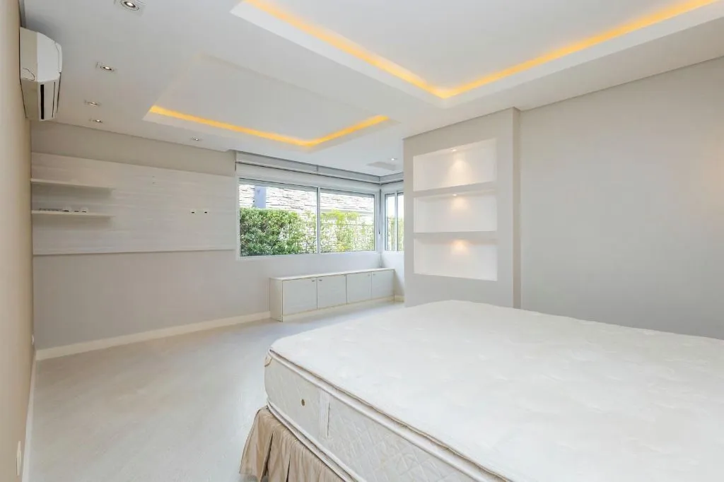 Furnished house 649 m² with 4 en-suite bedrooms — photo 3