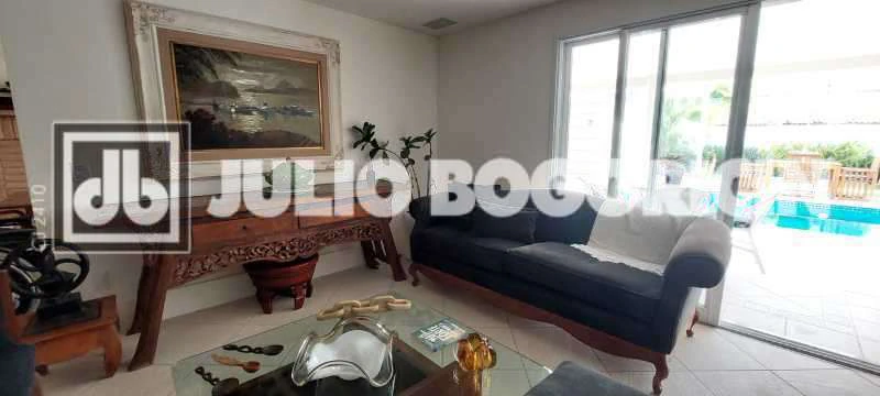 Furnished 324 m² house with 5 bedrooms and 6 bathrooms — photo 5