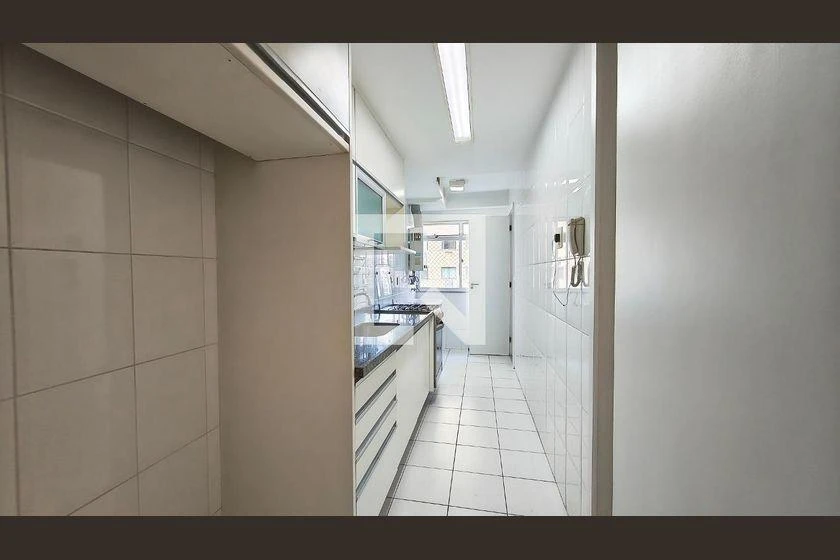 Apartamento de 2 quartos com varanda de vidro — photo 7