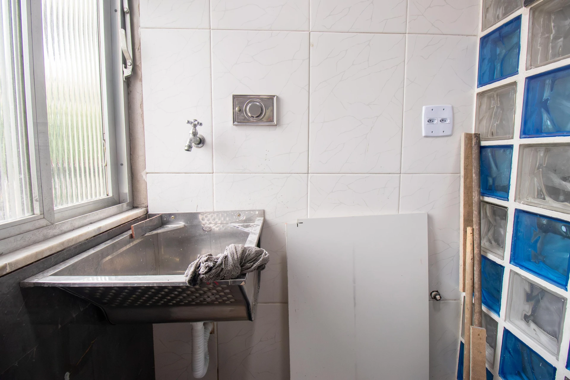 Apartamento mobiliado com 2 quartos e varanda fechada — photo 34