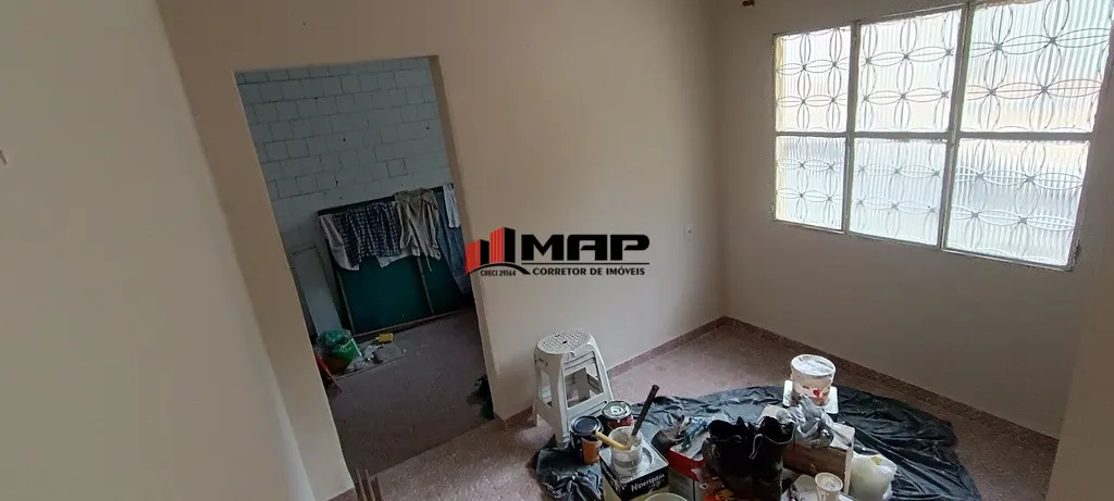 Unfurnished house with a separate kitchen and 2 bedrooms — photo 2