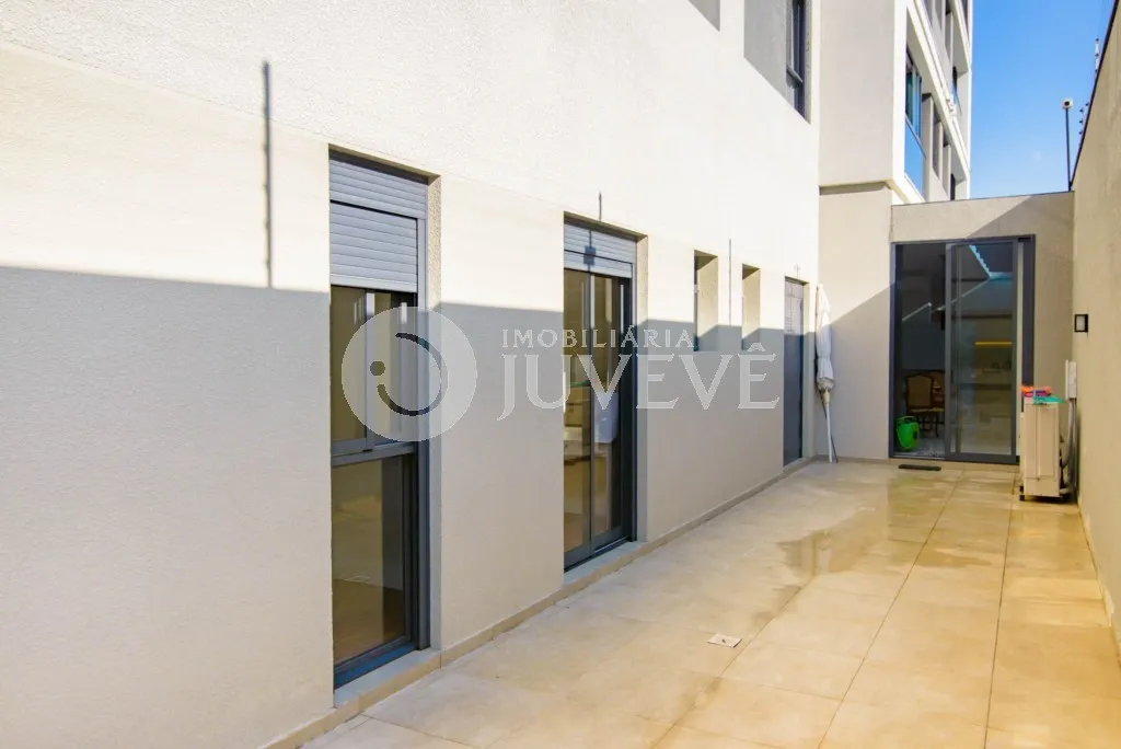 Furnished apartment, 104 m², with a glass-enclosed balcony — photo 46